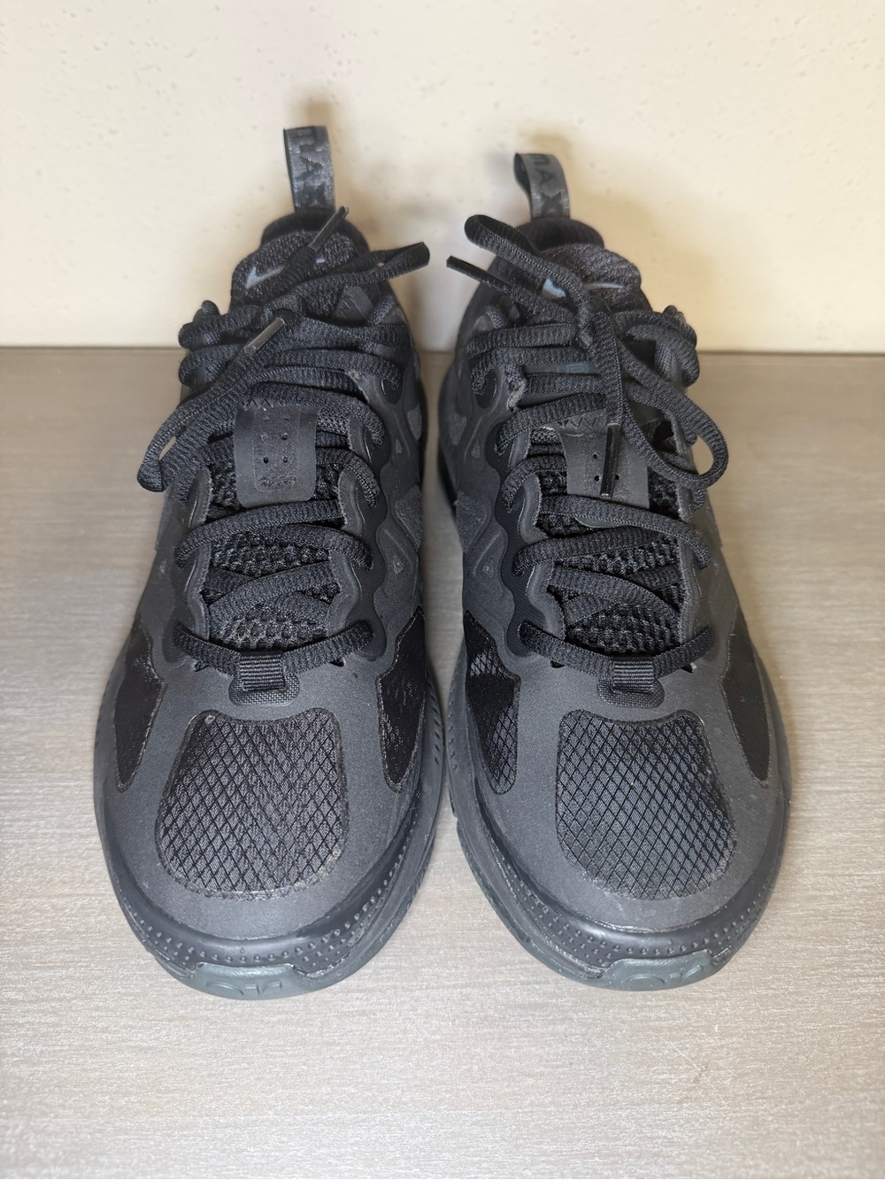 Nike Air Max Genome GS Triple Black CZ4652-001 Size 5.5Y Kids Running Shoes - Picture 4 of 9